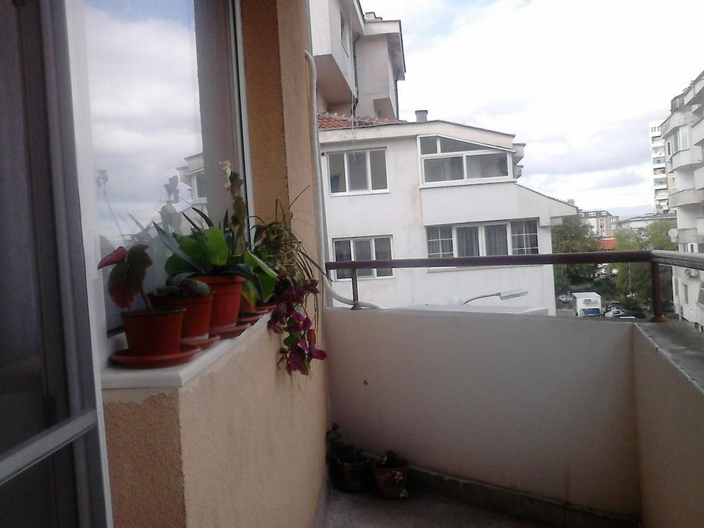Luxury Apartment Lazur 2 Burgas Habitación foto