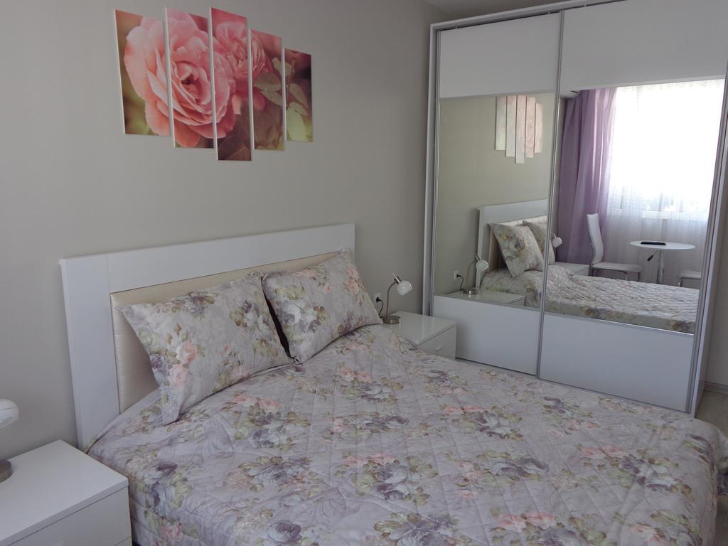 Luxury Apartment Lazur 2 Burgas Habitación foto